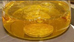 黄金开户交易消费者足不