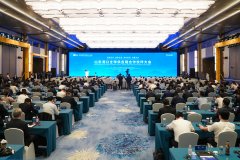 带来了精彩解读和前瞻分